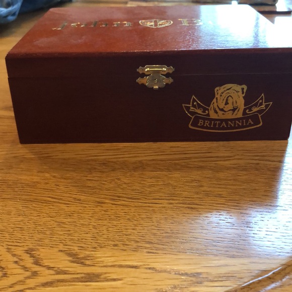 John Bull Cigar Box - Picture 3 of 8